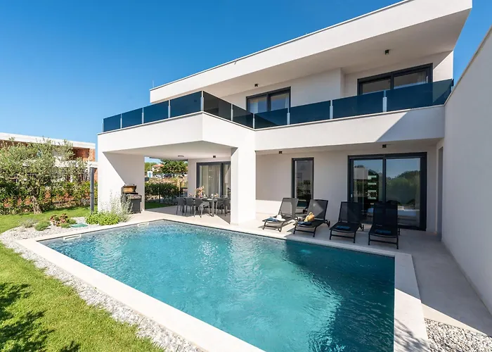 Mattia Vila Novigrad (Istria)